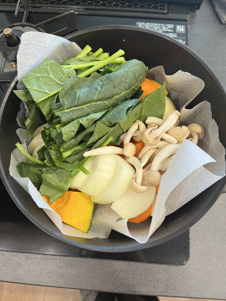 バーミキュラで蒸し野菜